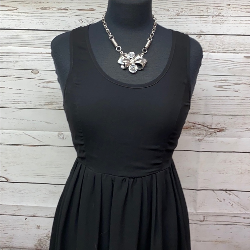 Doe & Rae Dress - Picture 2 of 6
